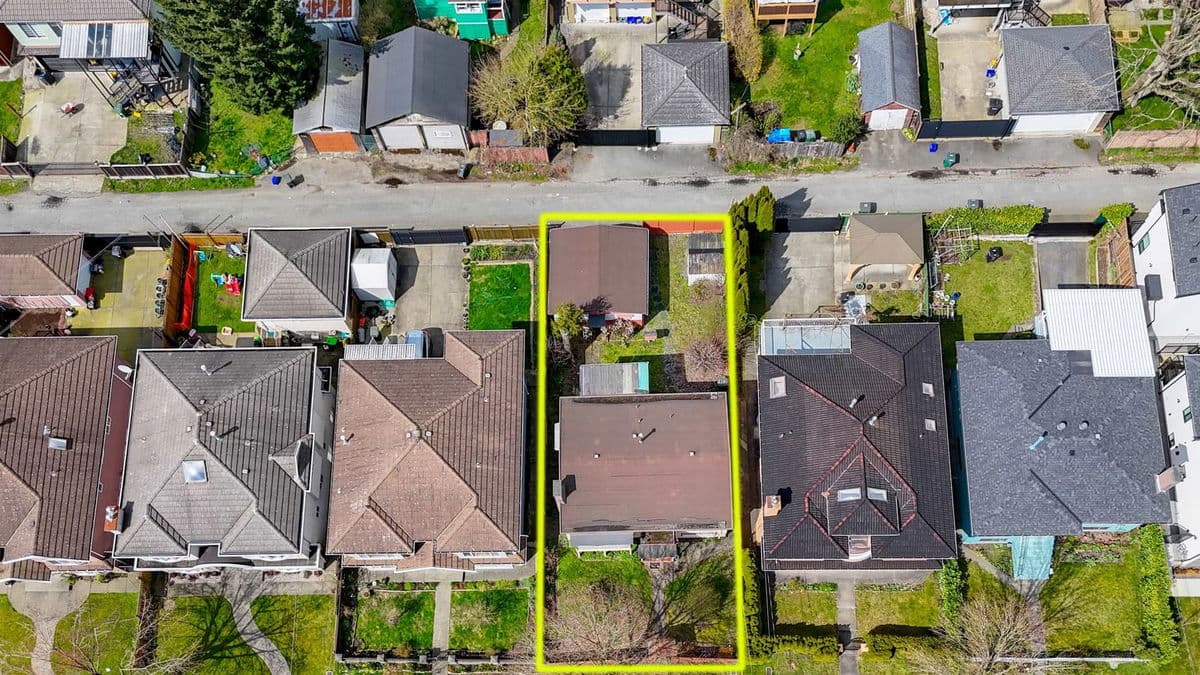 7473 17th Ave Sixplex