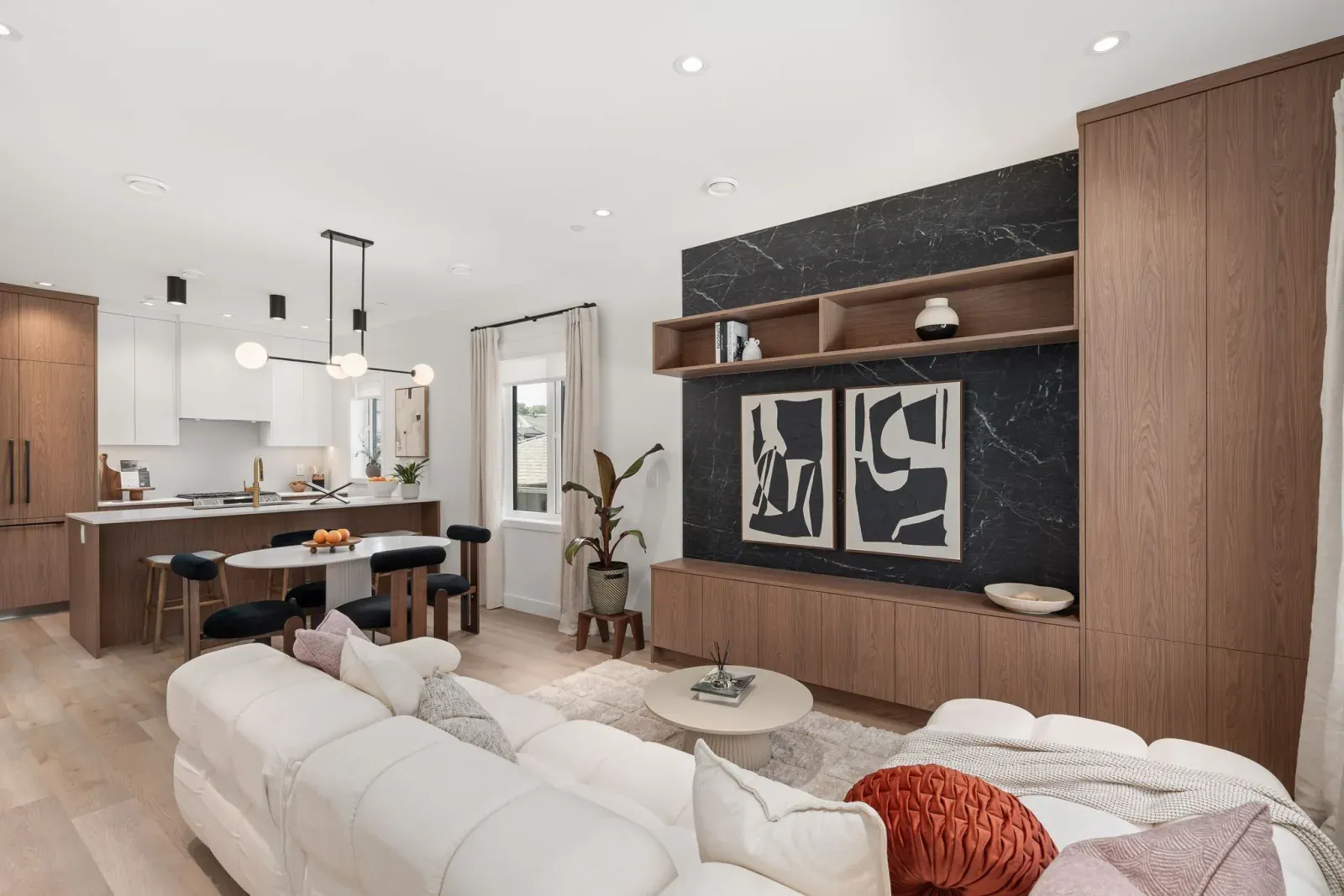 Quintet | 2240 E 40th Ave Fiveplex